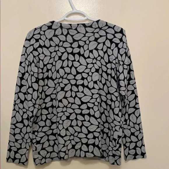 Charter Club NWOT black and silver w reflective sequins Holiday  season cardigan - Picture 3 of 8